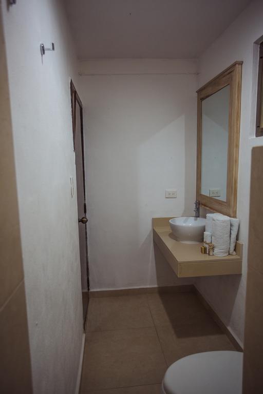 Hotel Villa De Pescadores Río Lagartos Kültér fotó